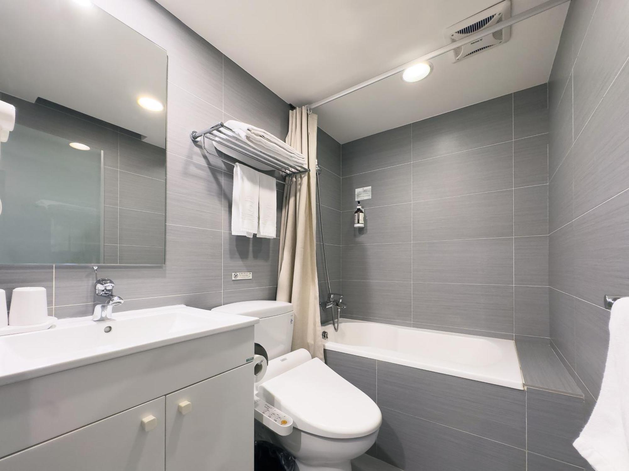 Lumos Inn Tajpej Zewnętrze zdjęcie